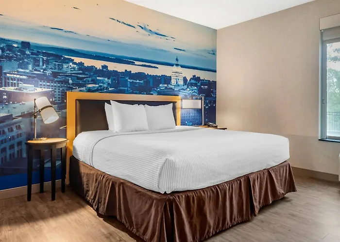 Cambria Hotel Madison East